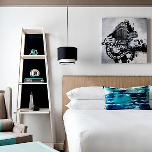 Queen Guest Room